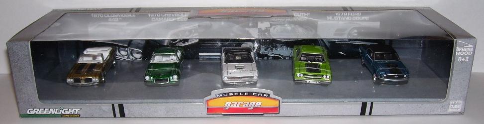 Greenlight Green Machine Muscle Car Garage 1970 Camaro Z28