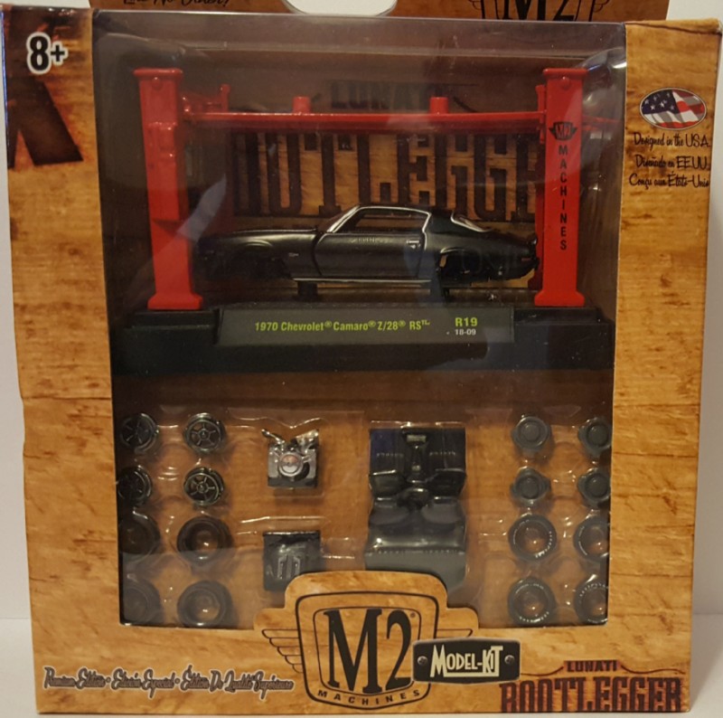 M2 Machines Bootlegger Chase 1970 Camaro Z28