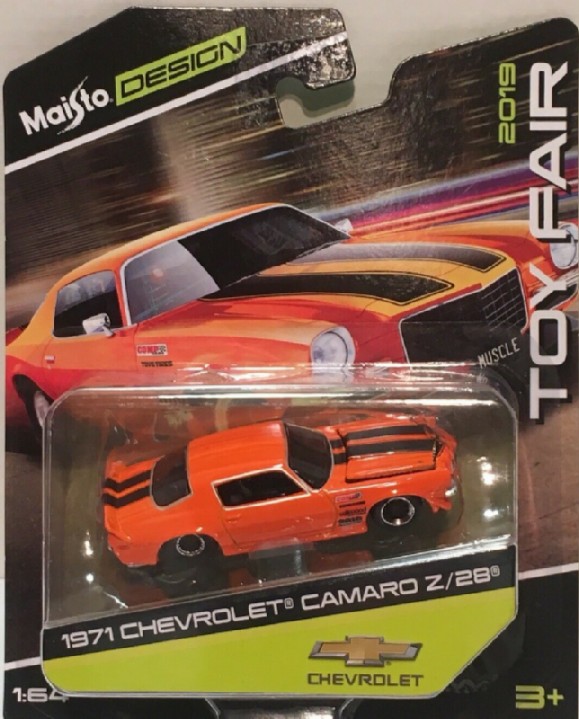 Maisto Orange 1971 Camaro Z28