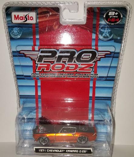 Black and Orange Maisto Pro Rodz 1971 Camaro