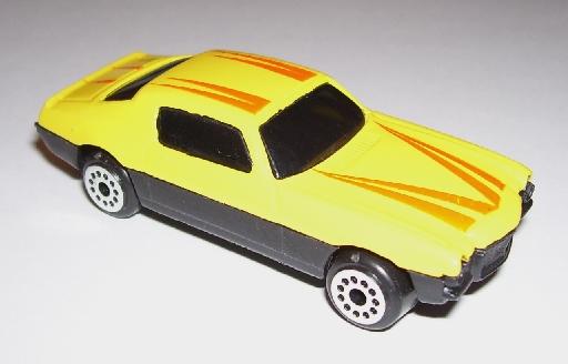 Yellow Motormax Camaro